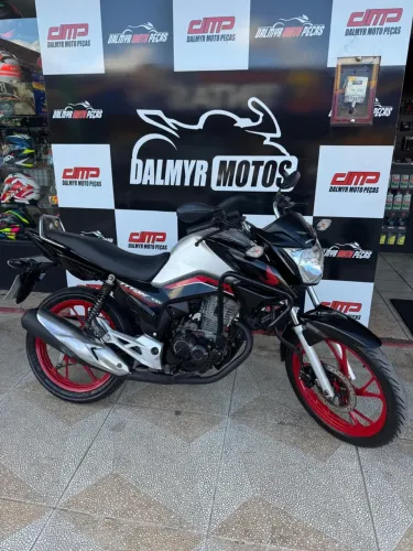 Titan 160 vendo troco cartão financio 48x