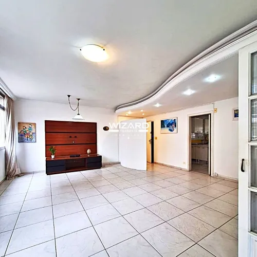 Apartamento com 136m²,3 Quartos sendo 2 suítes, 1 vagas de garagem, 400mts da praia, no ba