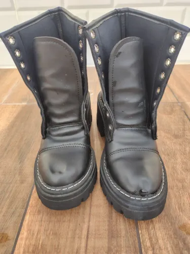 Bota coturno