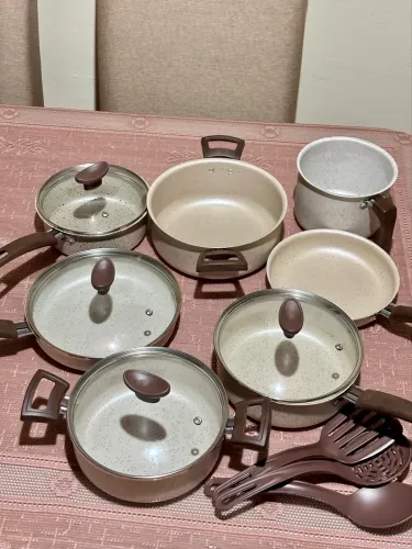 Conjunto de Panelas Antiaderente 10 Peças [NOVO]