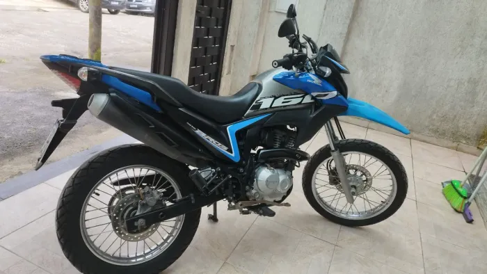 Bros 160 ano 2021 abaixo da Fipe