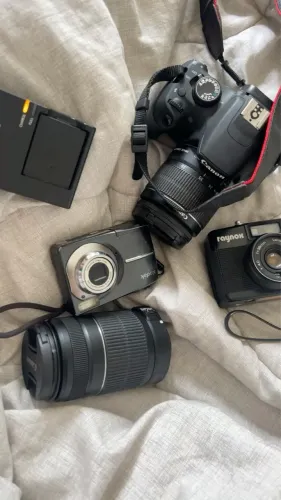 Compro Câmera fotográfica até o dia 18 (canon, nikon, Sony, fujifilm) 