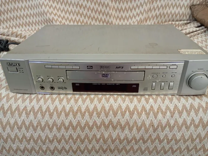 DVD MP3 KARAOKE GPX DV 3000