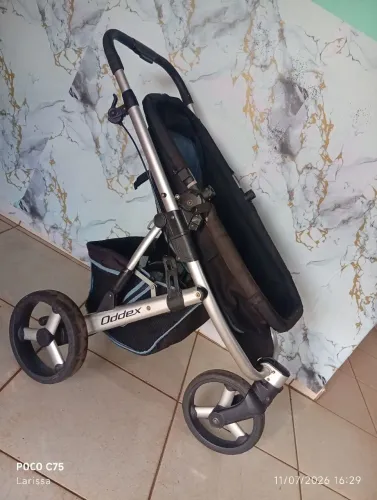 Carrinho de bebê oddex