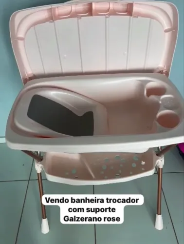 Banheira e trocador Gazerano