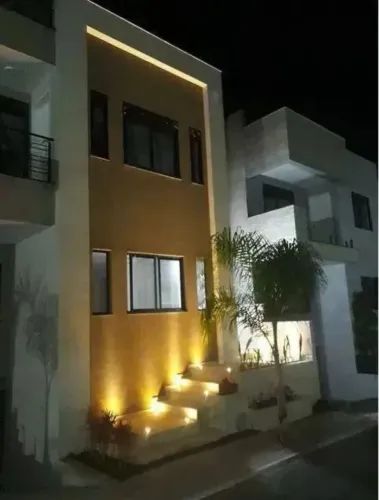 Casa para Locação, Curitiba / PR, bairro Campo Comprido, 5 dormitórios, sendo 4 suítes, 5