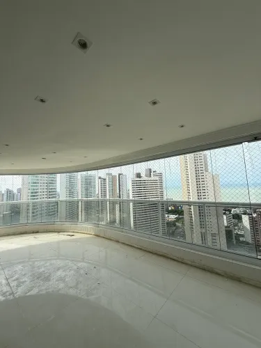 Oportunidade no Montblanc andar alto