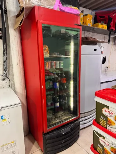 Vendo geladeira expositora
