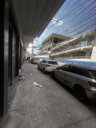 Loja em frente a estação de trem de Olinda com 25m²