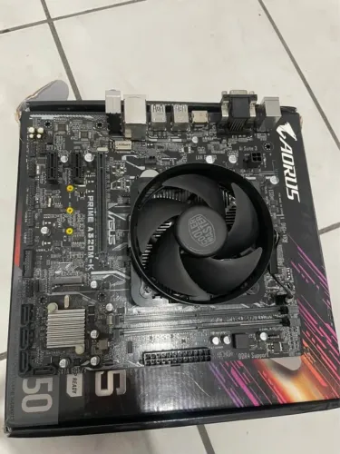 Kit p/ PC Gamer RYZEN 5 2400g+Placa mãe Asus Asus A320m+4gb RAM DDR4