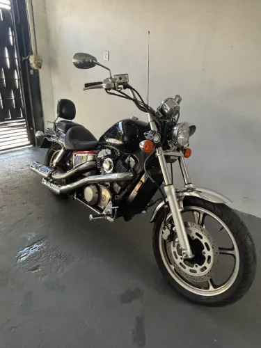 Shadow VT1100