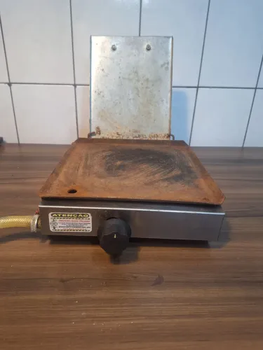 Chapa Bifeteira A Gás 30x30 Com Prensa Abafador 1 Boca