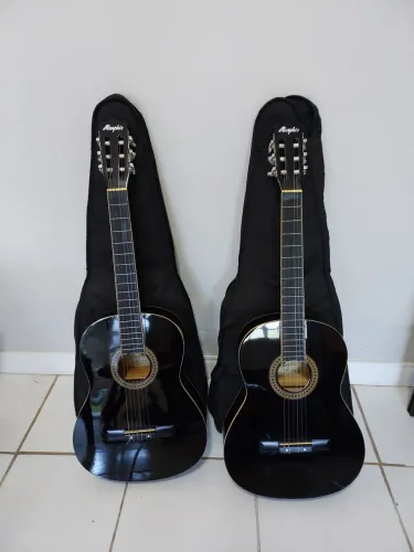Violão Com Capa (2 Violões disponíveis)