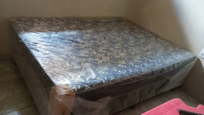 Cama espaçosa 500 Reais