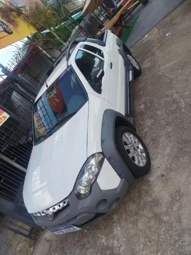 Fiat Strada Adventure 1.8/ 1.8 Locker Flex CE 2016
