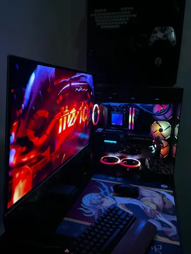 PC GAMER RTX 5070 RYZEN 7 9800X3D