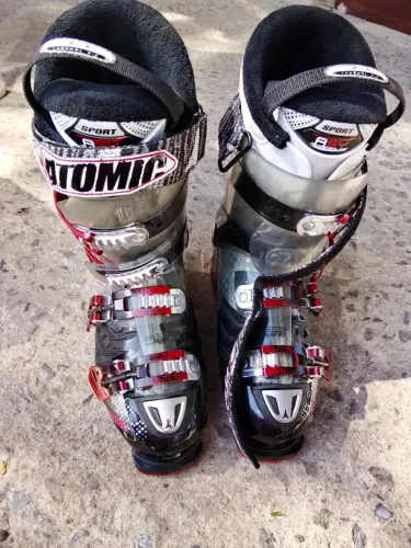 Bota sport asy asymetrical liner