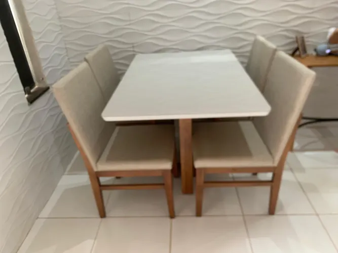 Mesa para sua casa de madeira 