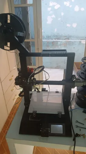 Impressora 3D Elegoo Neptune 2 com conjunto de filamentos
