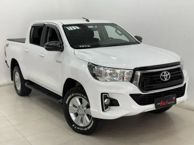 Toyota Hilux CD SR 4X4 2.8 TDI Diesel Aut. 2020