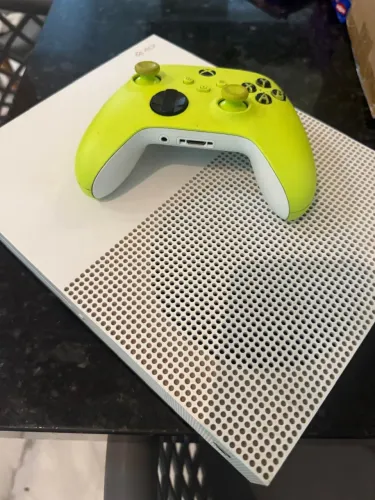 Vende-se xbox one