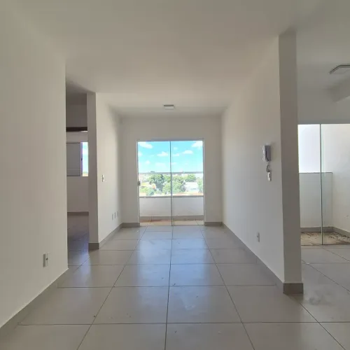 Imóvel para aluguel possui 60 metros quadrados com 2 quartos em Jardim Brasília - Uberlând