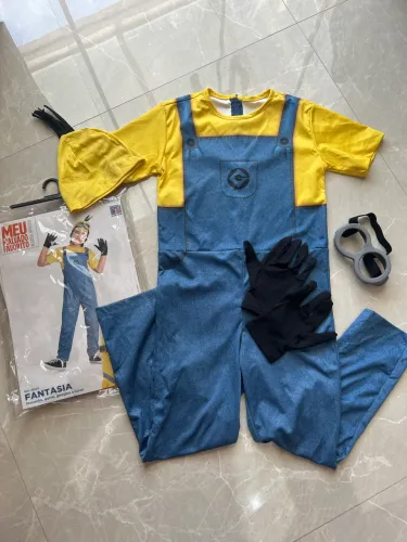 Fantasia minions infantil