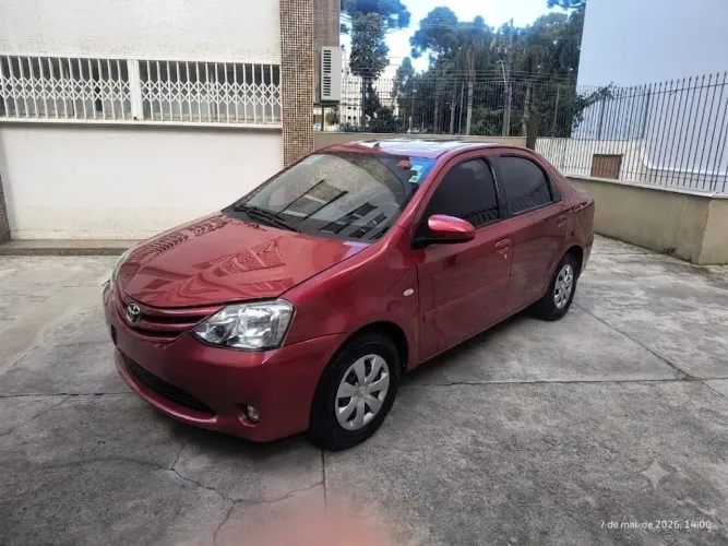 Toyota Etios XS Sedan 1.5 Flex 16V 4P Mec. 2016