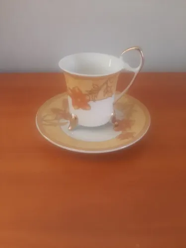 Xícara em porcelana para coleção - cafezinho