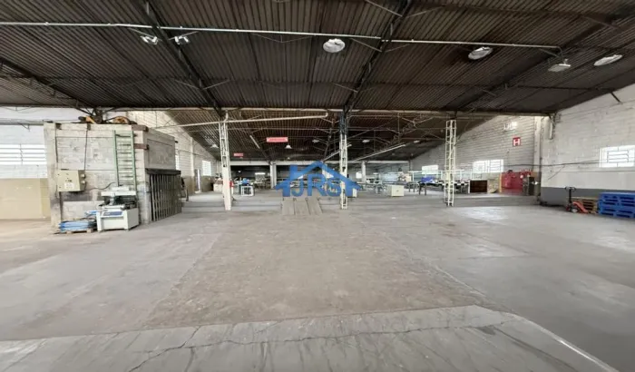 Galpão para alugar em Osasco, São Pedro, com 3910 m²