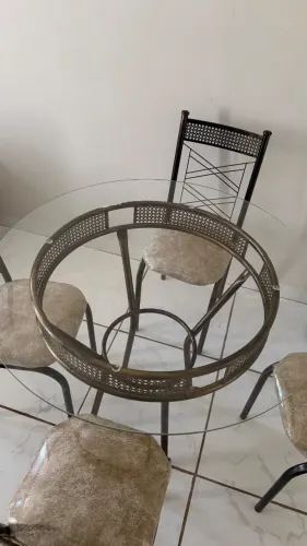 Mesa de jantar 4 lugares tampo de vidro