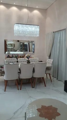 ALUGA-SE Casa de alto padrão mobiliada com lazer completo em Vicente Pires 