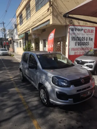 Fiat Uno Attractive 1.0 EVO Fire Flex 8V 5P 2019