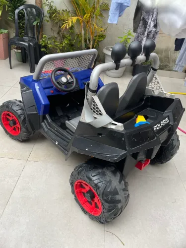 Polaris RZR-900 Peg-Perego Quadriciclo Elétrico