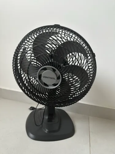 Ventilador de Mesa Ventisol Turbo 6 30cm 220V - Ótimo Estado