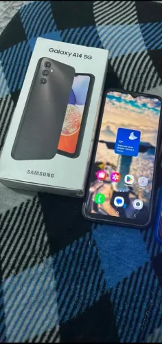 Vendo e troco celular 0 detalhes