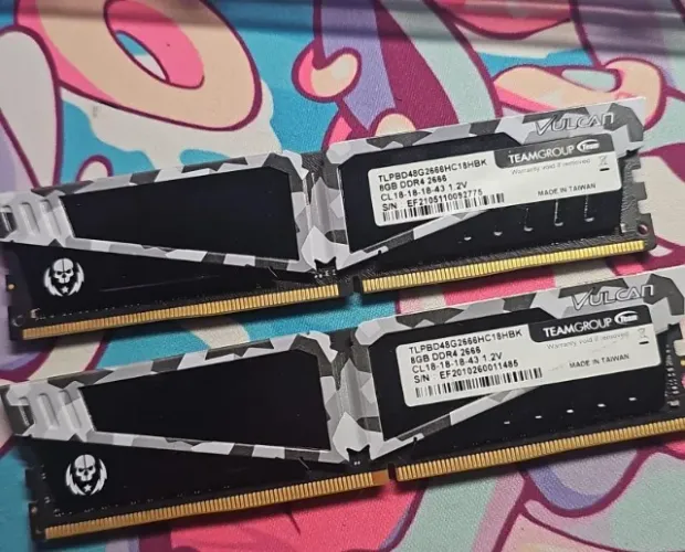 Memória RAM Teamgroup 16GB DDR4
