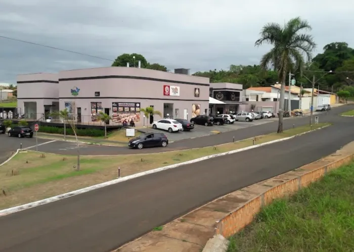 Salão comercial no novo espaço