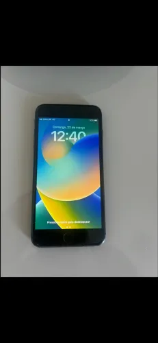 iPhone 8 Plus 