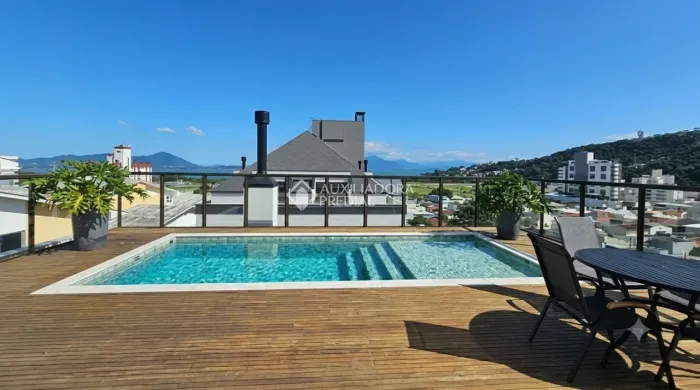 Studio Mobiliado para Locação | 39m² | Próximo à UFSC | Prédio Novo