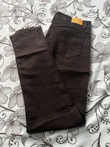 Calça Skinny feminina