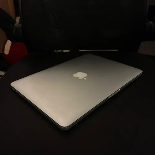 MacBook Pro 2016 i5 8g de RAM SSD 256
