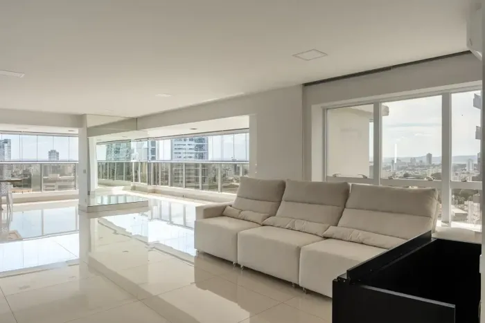 Apartamento de 265m2 para aluguel, com 4 suítes, na Av. Ricardo Paranhos, Setor Marista.