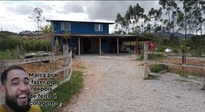 Vendo casa em três riachos