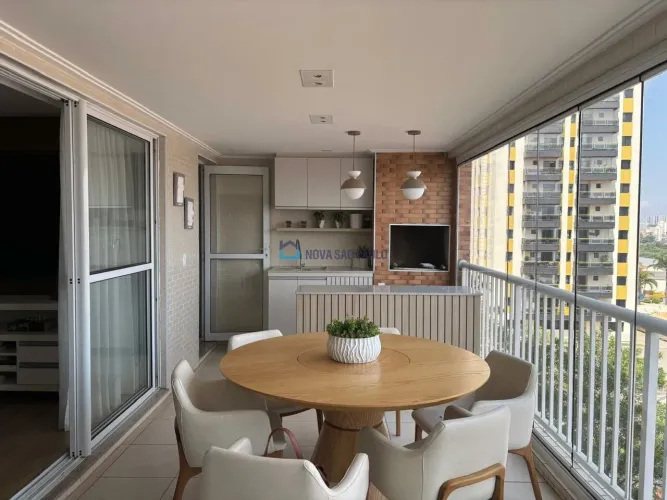 Apartamento à venda mobiliado 3 suítes 2 vagas na Vila Gumercindo