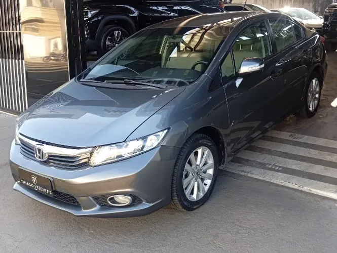 Honda Civic Sedan LXR 2.0 Flexone 16V Aut. 4P 2014
