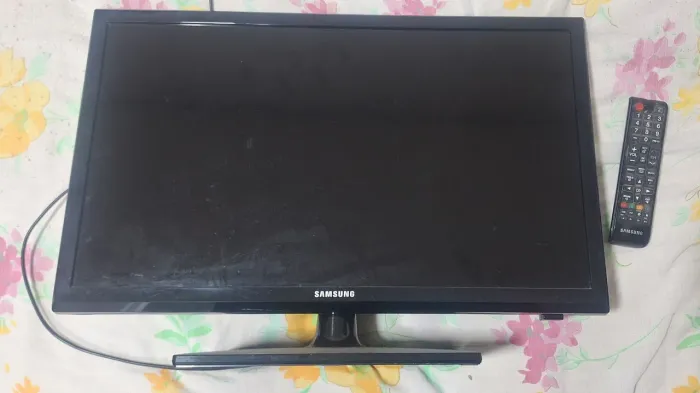 TV Monitor Samsung 24 - T24D310LH (Parcelo)