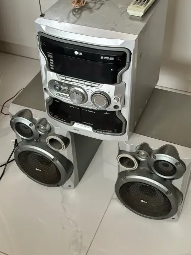 Mini System som LG LM-U1350A Original com Caixas - Ótimo estado