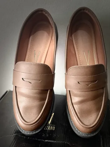 Mocassim feminino marrom tamanho 38