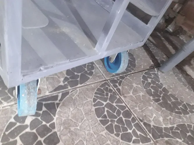 Carrinho para tabuleiro 60x40